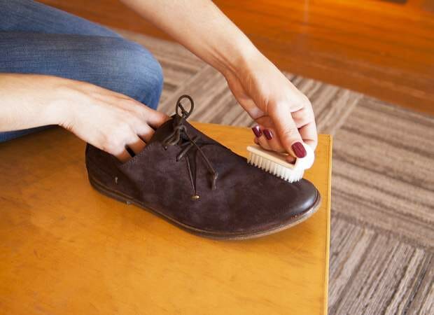 Чистим обувь в домашних условиях