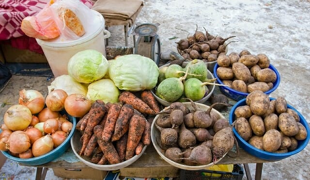 Как продать овощи и фрукты с приусадебного участка и не платить штраф